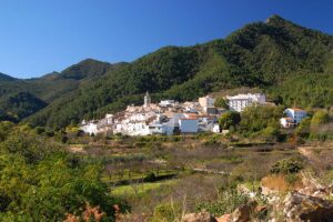 SENDERISMO PICO BELLOTA ESLIDA